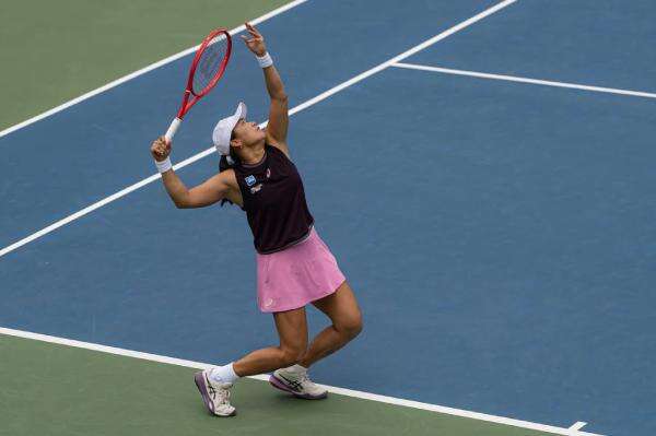 Janice Tjen Tersingkir di Babak Pertama WTA 1000 Toronto, Set Kedua Berakhir Tanpa Ampun Janice Tjen Tersingkir di Babak Pertama WTA 1000 Toronto, Set Kedua Berakhir Tanpa Ampun