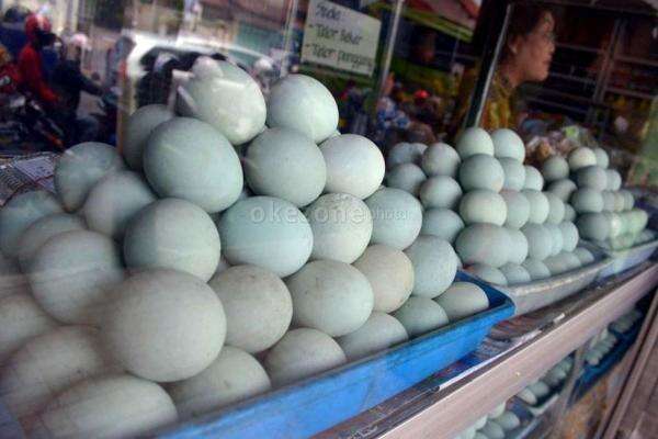 Adu Kolesterol Telur Bebek atau Telur Puyuh, Mana yang Lebih Tinggi?
