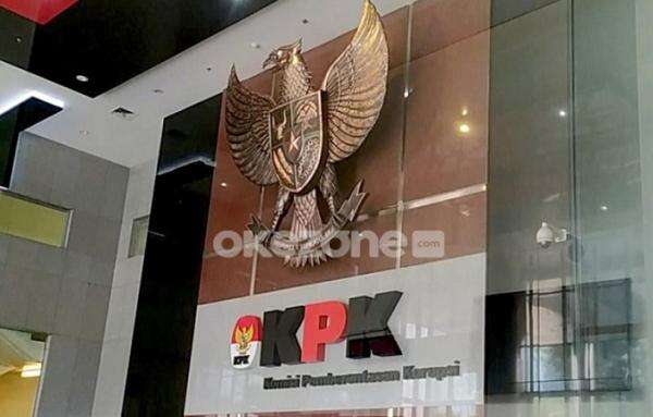 KPK Geledah 3 Lokasi di Bengkulu dan Rejang Lebong, Sita Sejumlah Dokumen hingga Barang Elektronik KPK Geledah 3 Lokasi di Bengkulu dan Rejang Lebong, Sita Sejumlah Dokumen hingga Barang Elektronik