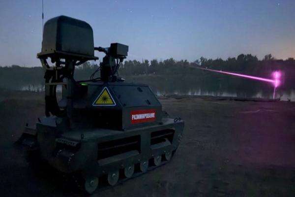 Militer Rusia Pamer Senjata Laser, Bisa Lumpuhkan Bom dari Jarak 100 Meter Militer Rusia Pamer Senjata Laser, Bisa Lumpuhkan Bom dari Jarak 100 Meter