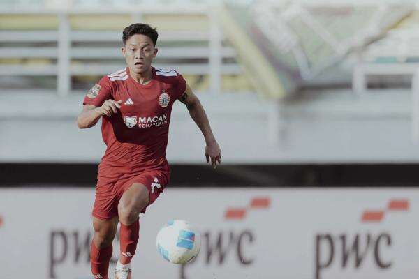 Persija Abaikan Gengsi Lawan Persib, Rio Fahmi Ungkap Target Sebenarnya di Semifinal Persija Abaikan Gengsi Lawan Persib, Rio Fahmi Ungkap Target Sebenarnya di Semifinal