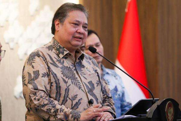 Airlangga Minta LPS Jamin Simpanan Nasabah di Koperasi Airlangga Minta LPS Jamin Simpanan Nasabah di Koperasi