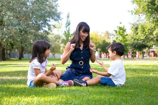 Seru Tanpa Bikin Kantong Jebol, 5 Ide Liburan Low Budget bareng Anak Seru Tanpa Bikin Kantong Jebol, 5 Ide Liburan Low Budget bareng Anak