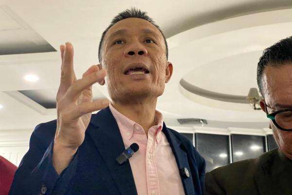 Rismon Sianipar Soroti Sidang Ijazah Gibran: Kenapa Ahli Pendidikan Tak Dihadirkan? Rismon Sianipar Soroti Sidang Ijazah Gibran: Kenapa Ahli Pendidikan Tak Dihadirkan?