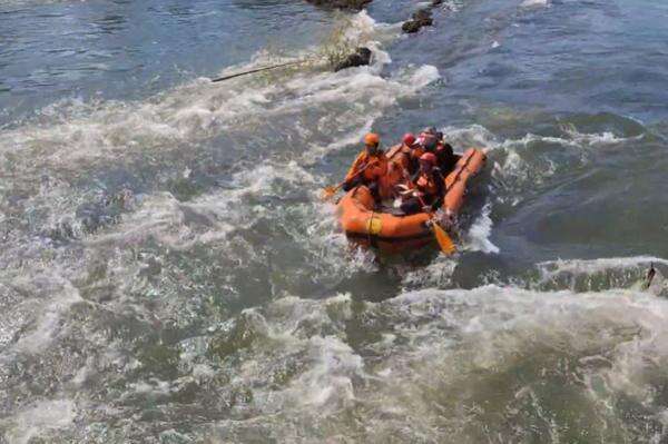 Pemancing Hilang di Sungai Brantas Tulungagung, Tim SAR Sisir Darat dan Perairan Pemancing Hilang di Sungai Brantas Tulungagung, Tim SAR Sisir Darat dan Perairan