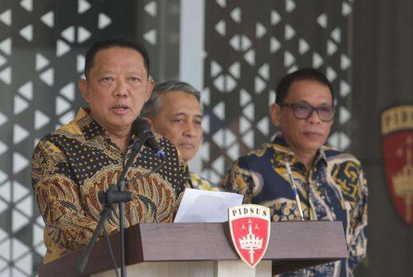 Pihak Febrie Adriansyah Bantah Sutrimo Karumga: Penjaga Rumah Kosong Pihak Febrie Adriansyah Bantah Sutrimo Karumga: Penjaga Rumah Kosong