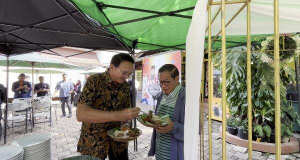 Ahok Sarapan Gudeg Bareng Pramono-Doel pada Masa Tenang Pilkada Jakarta