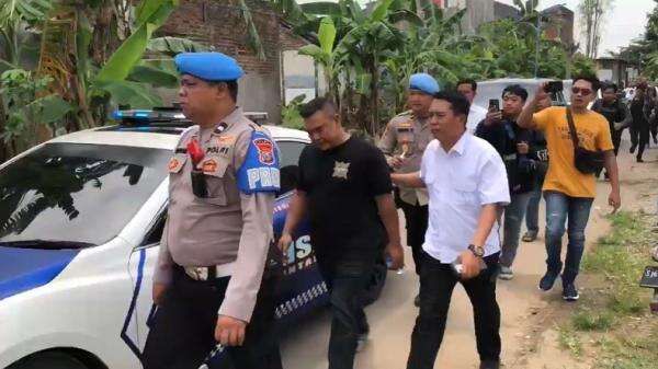 Ledakan Besar di Mojokerto, Anggota Polsek Dlanggu Aiptu Maryudi Diperiksa Propam Ledakan Besar di Mojokerto, Anggota Polsek Dlanggu Aiptu Maryudi Diperiksa Propam