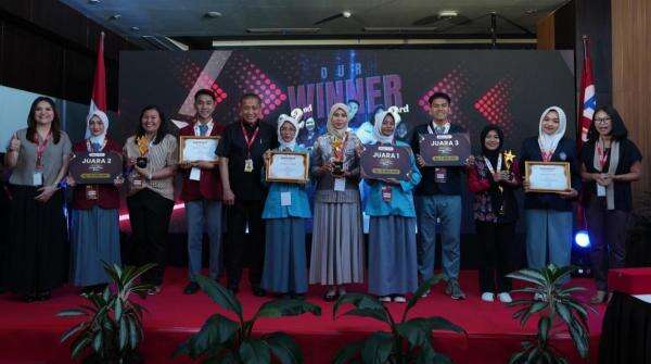 Ajang Perdana Alfamart Class Competition 2025 Berlangsung Meriah, SMKN 12 Jakarta Juara Pertama Ajang Perdana Alfamart Class Competition 2025 Berlangsung Meriah, SMKN 12 Jakarta Juara Pertama