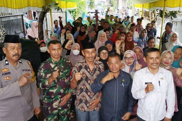 Anggota DPRD Partai Perindo Reses di 6 Lokasi, Berjuang Wujudkan Aspirasi Warga Makassar Anggota DPRD Partai Perindo Reses di 6 Lokasi, Berjuang Wujudkan Aspirasi Warga Makassar