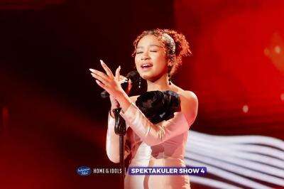 Angie Carvalho Tampil Effortless Bawakan Never Enough, Maia Estianty Beri Koreksi Angie Carvalho Tampil Effortless Bawakan Never Enough, Maia Estianty Beri Koreksi