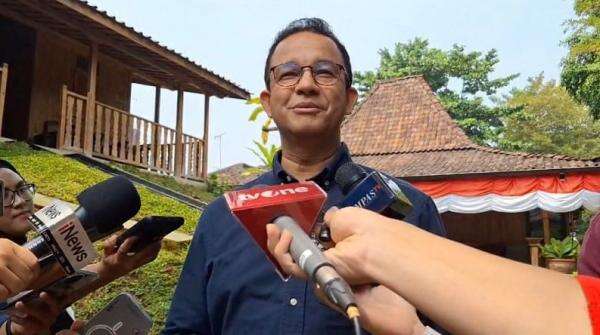 Anies Puji 4 Mahasiswa Jogja Gugat Presidential Threshold: Demokrasi Selalu Menyala! Anies Puji 4 Mahasiswa Jogja Gugat Presidential Threshold: Demokrasi Selalu Menyala!