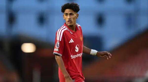 Real Madrid Pede Amankan Bintang Muda MU, Publik Old Trafford Kehilangan Wonderkid Real Madrid Pede Amankan Bintang Muda MU, Publik Old Trafford Kehilangan Wonderkid