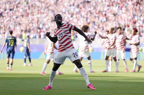UEFA Soroti Pencabutan Kartu Merah Striker Timnas AS Folarin Balogun: FIFA Kelewat Batas! UEFA Soroti Pencabutan Kartu Merah Striker Timnas AS Folarin Balogun: FIFA Kelewat Batas!