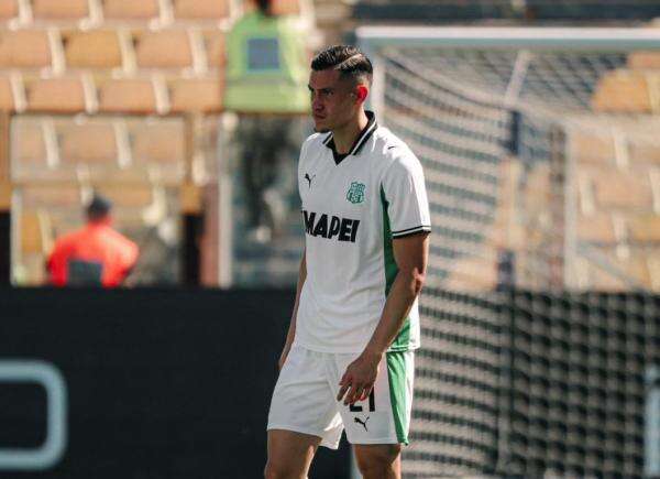 Ditinggal Tarik Muharemovic, Jay Idzes Segera Dapat Duet Baru di Sassuolo Ditinggal Tarik Muharemovic, Jay Idzes Segera Dapat Duet Baru di Sassuolo