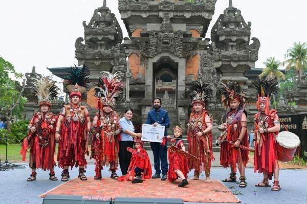 Pawai Budaya 38 Provinsi Meriahkan Festival Negeri Kami 2026, Intip Keseruannya! Pawai Budaya 38 Provinsi Meriahkan Festival Negeri Kami 2026, Intip Keseruannya!