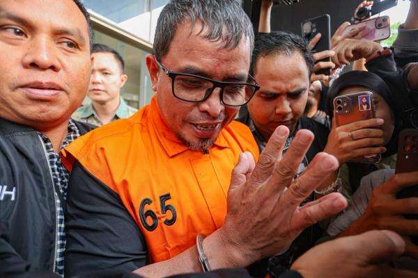 KPK Hanya Tetapkan Bupati Bolmut Tersangka meski Tangkap 14 Orang dalam OTT, Ini Alasannya KPK Hanya Tetapkan Bupati Bolmut Tersangka meski Tangkap 14 Orang dalam OTT, Ini Alasannya