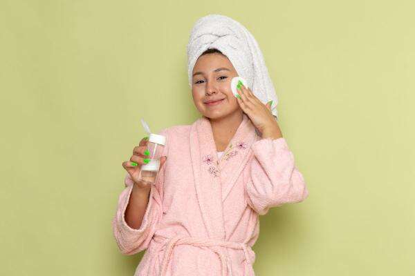 Cara Merawat Kulit saat Musim Hujan, Ini 5 Cara Agar Tetap Fresh Cara Merawat Kulit saat Musim Hujan, Ini 5 Cara Agar Tetap Fresh