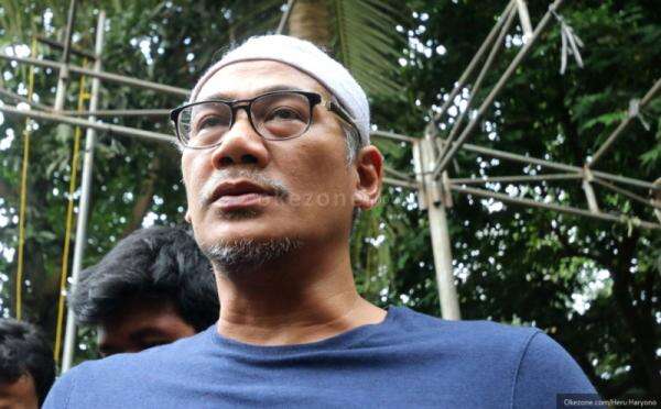 Alami Gejala sebelum Gangguan Jantung, Tio Pakusadewo: Cegukan Dua Bulan Nggak Berhenti Alami Gejala sebelum Gangguan Jantung, Tio Pakusadewo: Cegukan Dua Bulan Nggak Berhenti