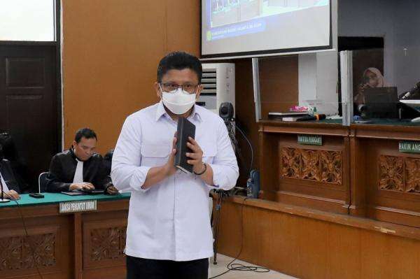 Tim Investigasi Periksa Puluhan Warga Binaan Lapas Cibinong, Termasuk Ferdy Sambo Tim Investigasi Periksa Puluhan Warga Binaan Lapas Cibinong, Termasuk Ferdy Sambo