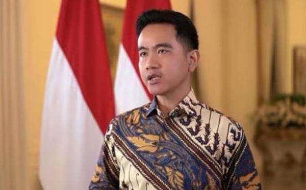 Ungkap Kondisi Dua Siswi Korban Keracunan MBG di Karo, Gibran: Sudah Kembali ke Rumah Ungkap Kondisi Dua Siswi Korban Keracunan MBG di Karo, Gibran: Sudah Kembali ke Rumah