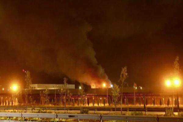 Bandara dan Situs Minyak Arab Saudi Diserang, 3 Tewas, 10 Lainnya Terluka Bandara dan Situs Minyak Arab Saudi Diserang, 3 Tewas, 10 Lainnya Terluka