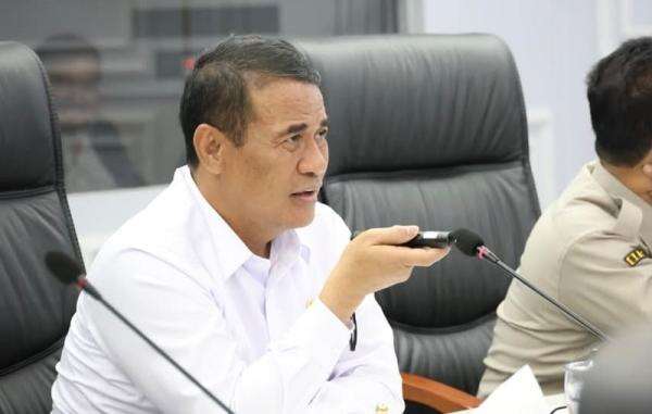 Kepala KPPG Surabaya Dicopot, Amran Tawarkan Jabatan Baru di Kementan Kepala KPPG Surabaya Dicopot, Amran Tawarkan Jabatan Baru di Kementan