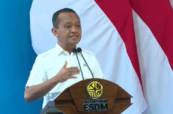 Bahlil Jamin Harga BBM Baru B50 untuk Kapal Nelayan Tetap Murah Bahlil Jamin Harga BBM Baru B50 untuk Kapal Nelayan Tetap Murah