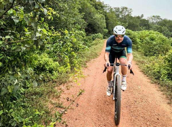 Kisah Gila Valtteri Bottas, Pembalap F1 yang Pilih Gowes 350 Km dari Malaysia ke Singapura! Kisah Gila Valtteri Bottas, Pembalap F1 yang Pilih Gowes 350 Km dari Malaysia ke Singapura!