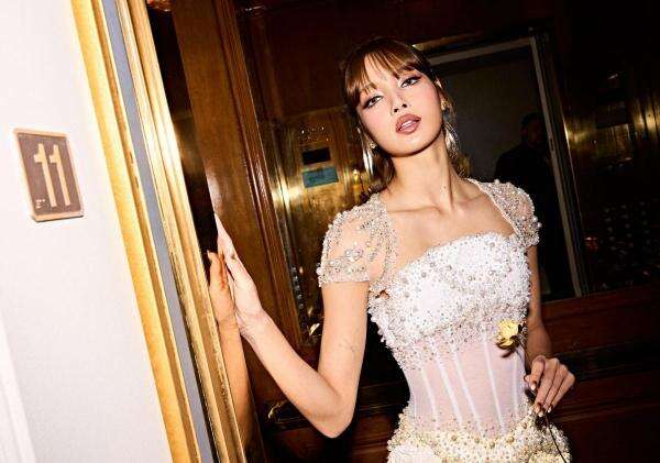Lisa BLACKPINK Resmi Rilis MV Tarantino dan Mini Album PRESS PLAY Lisa BLACKPINK Resmi Rilis MV Tarantino dan Mini Album PRESS PLAY