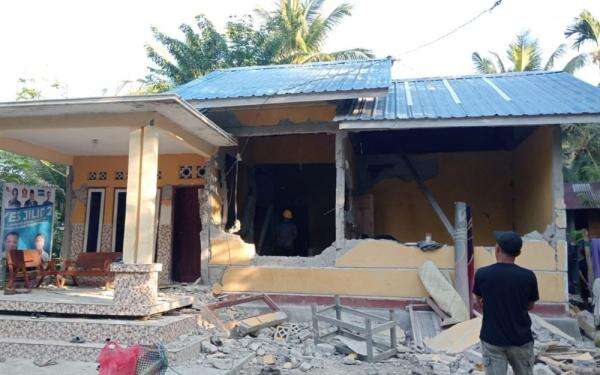 DPR Dorong Pemerintah Lakukan Relokasi Anggaran untuk Penanggulangan Bencana di NTT DPR Dorong Pemerintah Lakukan Relokasi Anggaran untuk Penanggulangan Bencana di NTT