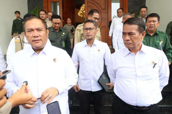 Mentan Gandeng Bareskrim Usut Dugaan Mafia Pangan di Sektor Pertanian dan Peternakan Mentan Gandeng Bareskrim Usut Dugaan Mafia Pangan di Sektor Pertanian dan Peternakan