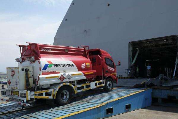 Jaga Pasokan BBM di Sumut: Pertamina Tindak Mobil Tangki Nakal, Terminal dan SPBU Siaga 24 Jam Jaga Pasokan BBM di Sumut: Pertamina Tindak Mobil Tangki Nakal, Terminal dan SPBU Siaga 24 Jam