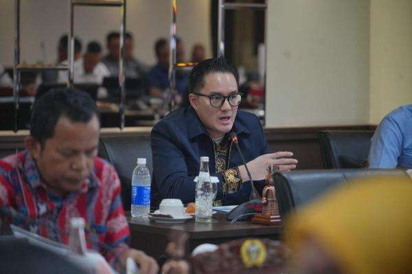 Pemprov DKI Terbitkan Obligasi Rp5,6 Triliun, Legislator Syafi Djohan: Bermanfaat untuk Masyarakat! Pemprov DKI Terbitkan Obligasi Rp5,6 Triliun, Legislator Syafi Djohan: Bermanfaat untuk Masyarakat!