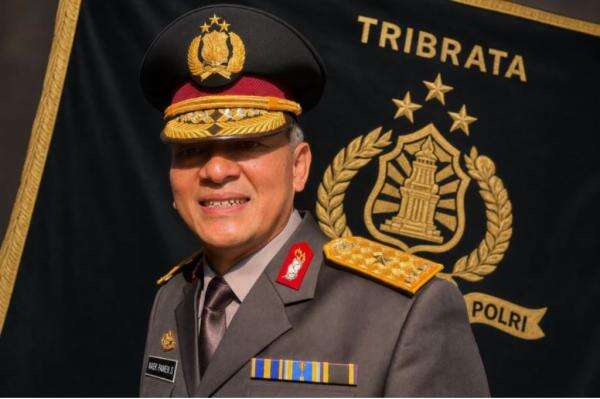 Profil Brigjen Naek Pamen Simanjuntak Jabat Wakapolda Sumut, Lama Berkarier di Propam Profil Brigjen Naek Pamen Simanjuntak Jabat Wakapolda Sumut, Lama Berkarier di Propam