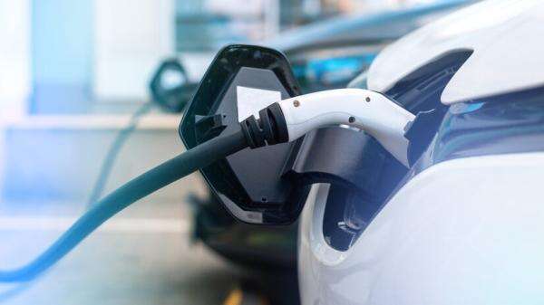 Transformasi Industri Otomotif Percepat Pengembangan Energi Bersih Transformasi Industri Otomotif Percepat Pengembangan Energi Bersih