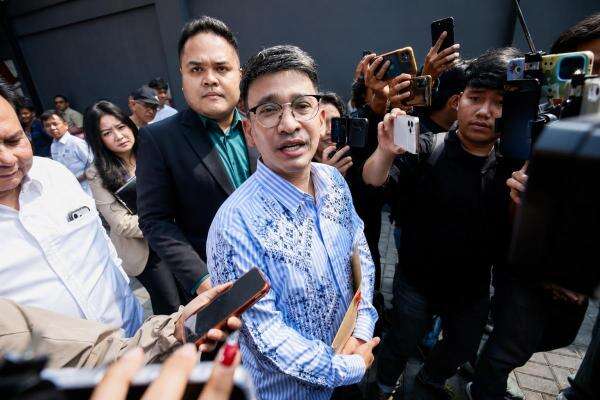 Ruben Onsu Disebut Tak Mampu Biayai Anak Usai Terlilit Utang, Begini Respons Keras Minola Sebayang Ruben Onsu Disebut Tak Mampu Biayai Anak Usai Terlilit Utang, Begini Respons Keras Minola Sebayang