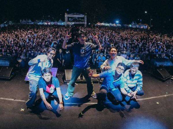 Juicy Luicy Dicoret dari Line Up Syalala Land Cirebon dan Purwokerto Juicy Luicy Dicoret dari Line Up Syalala Land Cirebon dan Purwokerto