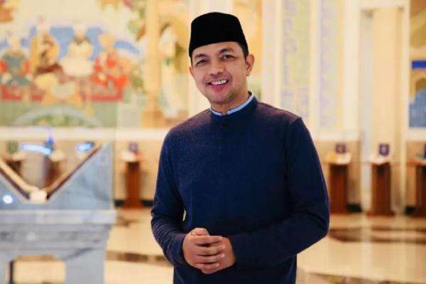 Beda Perlakuan Tersangka Pejabat Jadi Sorotan, Prinsip Kesetaraan di Hadapan Hukum Dipertanyakan Beda Perlakuan Tersangka Pejabat Jadi Sorotan, Prinsip Kesetaraan di Hadapan Hukum Dipertanyakan