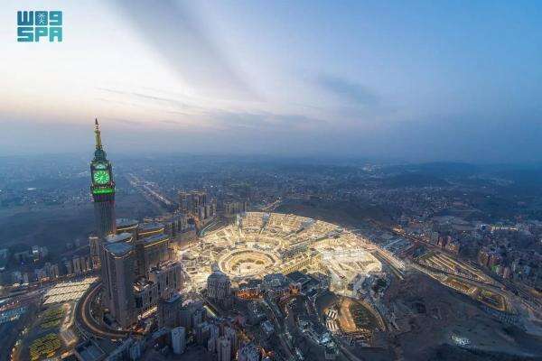 Arab Saudi Tembak Jatuh 2 Rudal Houthi, Pecahannya Jatuh di Makkah dan Madinah Arab Saudi Tembak Jatuh 2 Rudal Houthi, Pecahannya Jatuh di Makkah dan Madinah