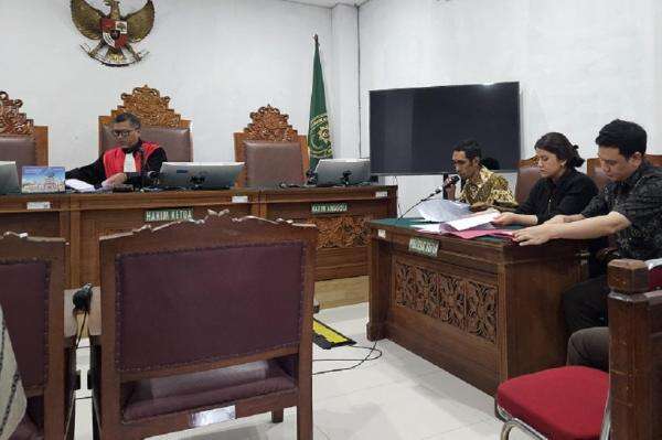 Bantah Kriminalisasi, Kejagung Minta Hakim Tolak Praperadilan Eks Waka BGN Lodewyk Pusung Bantah Kriminalisasi, Kejagung Minta Hakim Tolak Praperadilan Eks Waka BGN Lodewyk Pusung