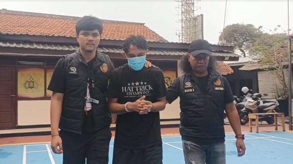 Hantam Kepala WNA Korsel Pakai Ulekan, Pria di Tangerang Ditangkap di Garut Hantam Kepala WNA Korsel Pakai Ulekan, Pria di Tangerang Ditangkap di Garut