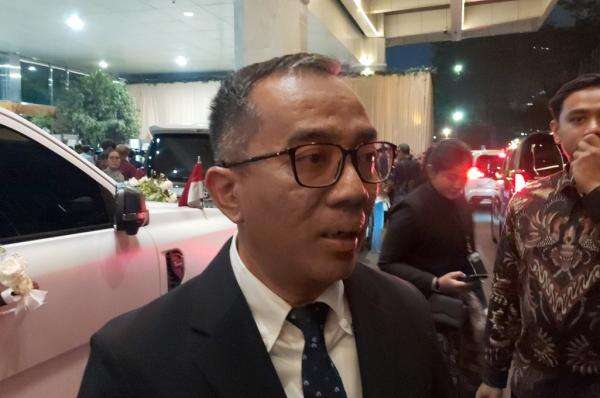 Rektor Unsoed Jadi Tersangka KPK, Mendikti Evaluasi Penerimaan Mahasiswa Baru Rektor Unsoed Jadi Tersangka KPK, Mendikti Evaluasi Penerimaan Mahasiswa Baru