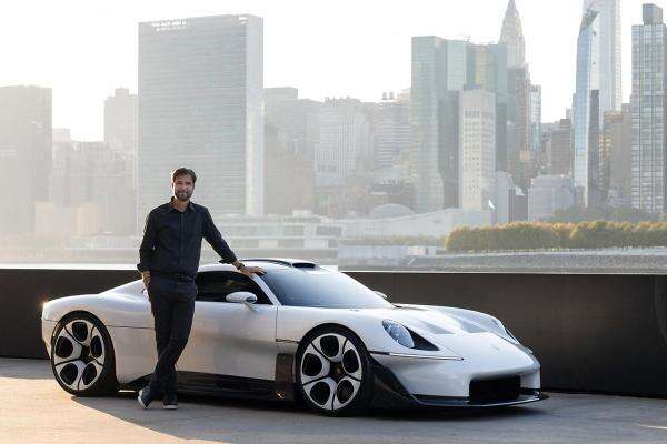 Satu Telepon, Delapan Bulan: Porsche Menyiapkan Hypercar di Atas 911 Satu Telepon, Delapan Bulan: Porsche Menyiapkan Hypercar di Atas 911