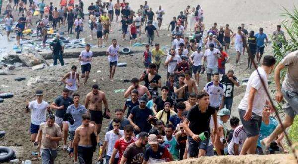 Tragedi Ceuta, 72 Migran Tewas Usai 60 Ribu Orang Serbu Perbatasan Spanyol dari Maroko Tragedi Ceuta, 72 Migran Tewas Usai 60 Ribu Orang Serbu Perbatasan Spanyol dari Maroko