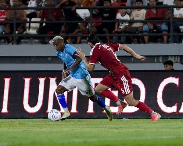 Isenmulang Terpuruk di 2 Laga Awal Super League 2026-2027, Pelatih Minta Pemain Segera Adaptasi Isenmulang Terpuruk di 2 Laga Awal Super League 2026-2027, Pelatih Minta Pemain Segera Adaptasi