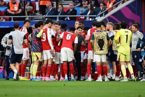 Legenda Klub Sarankan Arsenal Rekrut 3 Pemain Baru, Ini Bocorannya Legenda Klub Sarankan Arsenal Rekrut 3 Pemain Baru, Ini Bocorannya