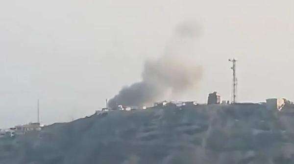 Milisi Houthi Bombardir Istana Presiden Yaman Milisi Houthi Bombardir Istana Presiden Yaman