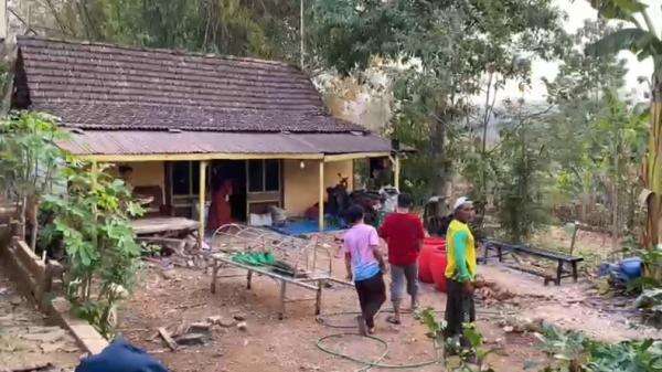 Pria di Tuban Ditemukan Tewas, Sempat Mengaku Ketakutan Akan Dijadikan Tumbal Pria di Tuban Ditemukan Tewas, Sempat Mengaku Ketakutan Akan Dijadikan Tumbal