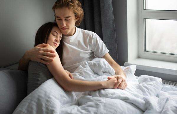7 Tips Tahan Lama di Ranjang saat Berhubungan Seks, Ternyata Ada Tekniknya 7 Tips Tahan Lama di Ranjang saat Berhubungan Seks, Ternyata Ada Tekniknya